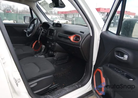 2021 Jeep Renegade Upland 4X4 z USA, uszkodzony, nr VIN ZACNJDAB8MPM66962